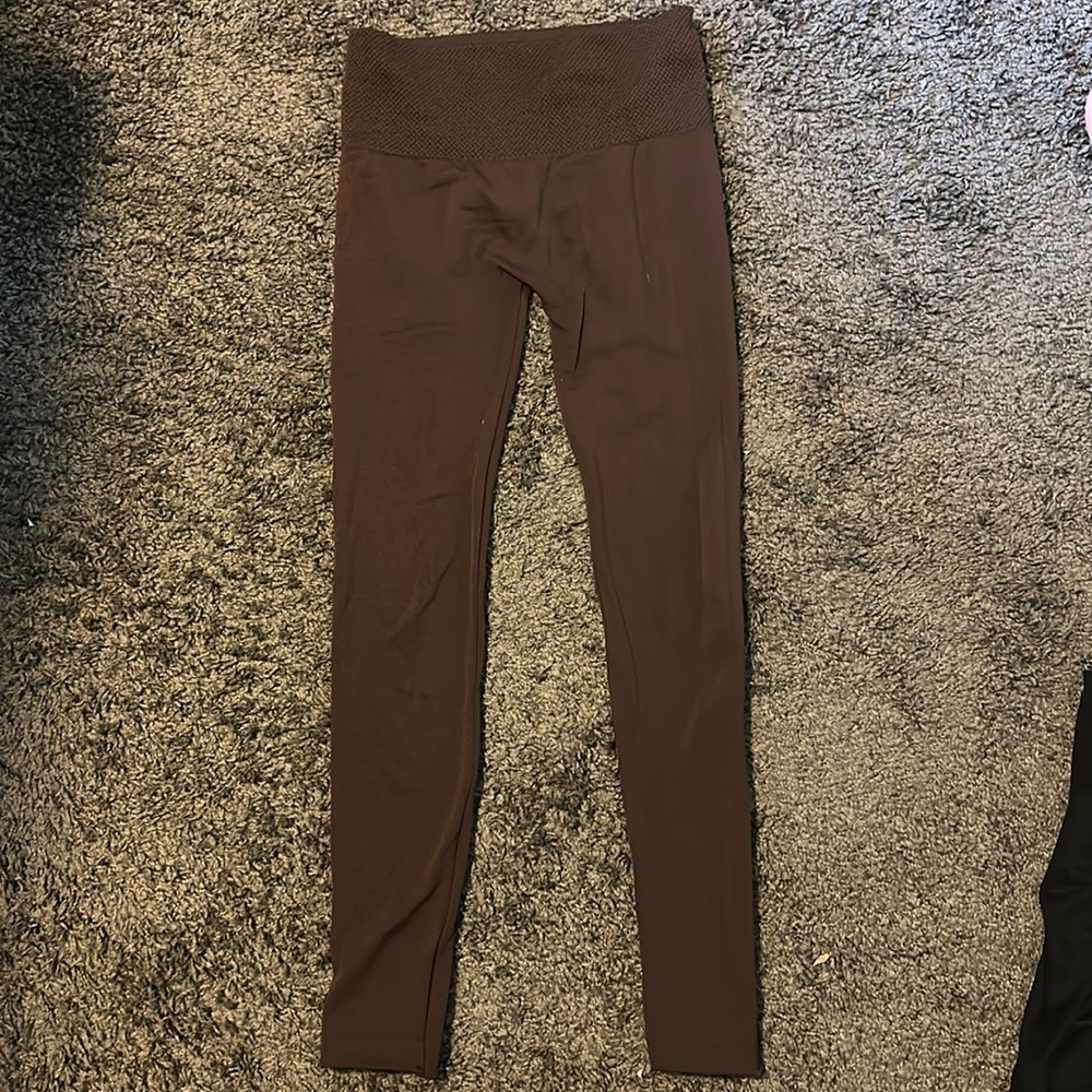 Insulated leggings for the fall/winter season size S/M